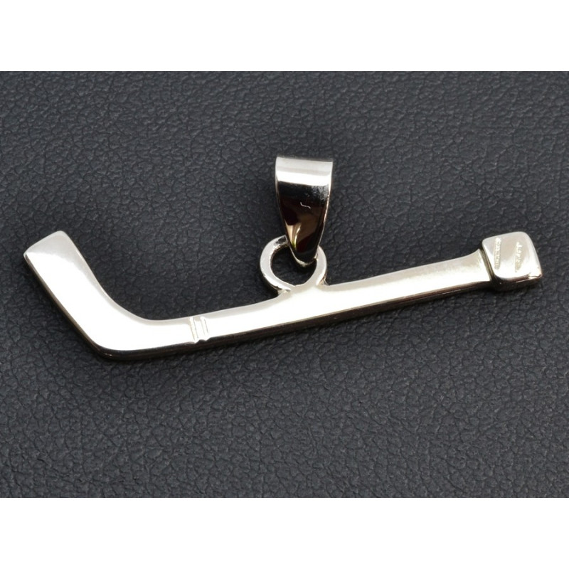 Stříbrný přívěsek hokejka