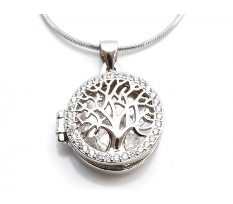 Otvírací medailonek