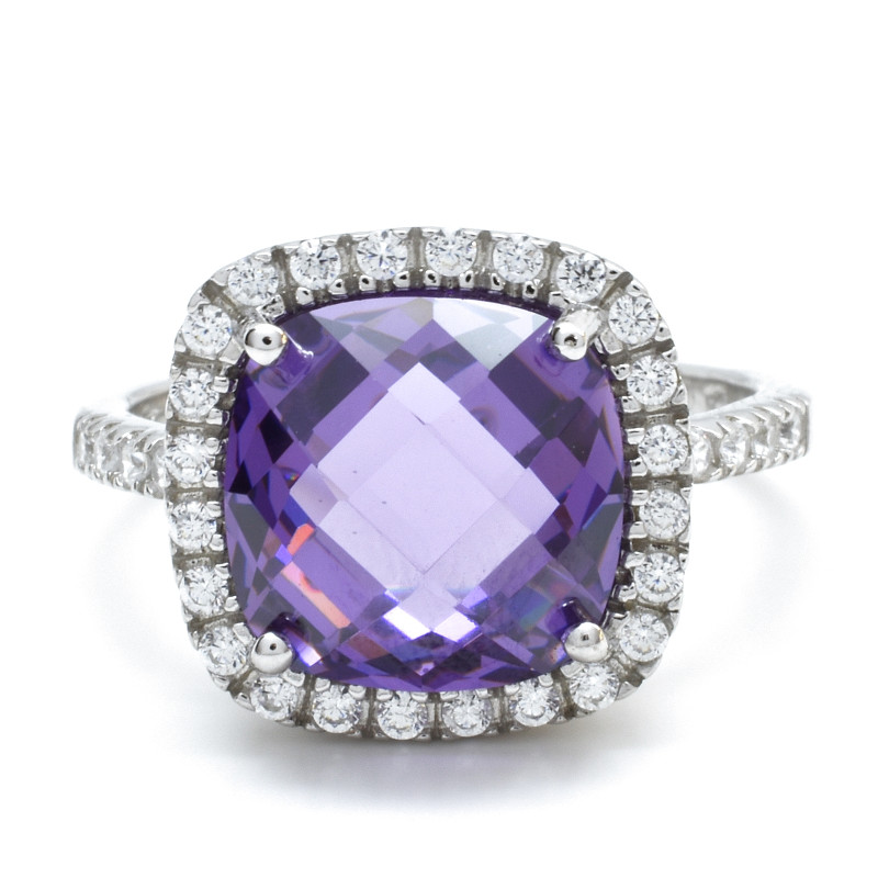 Stříbrný prsten s  fialovým zirkonem