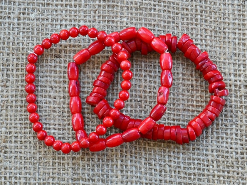 Náramky z přírodního korálu