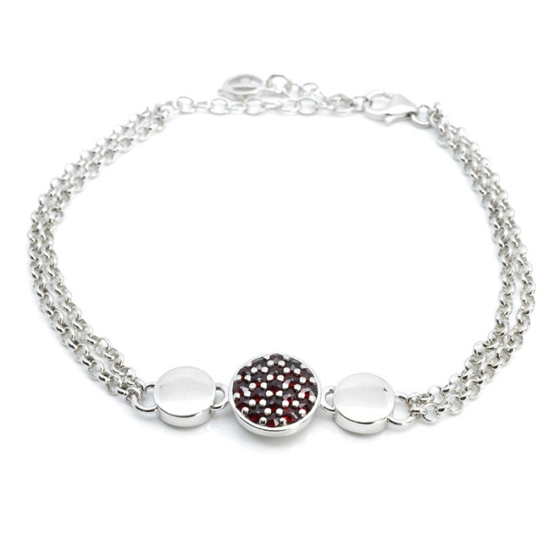 Stříbrný náramek s českými granáty