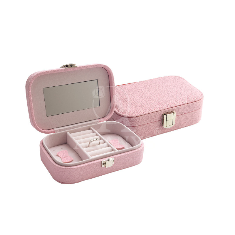 Růžová šperkovnice na náramky